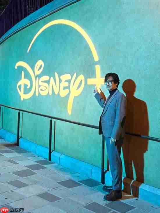 迪士尼公布《死亡搁浅》动画后 岛哥哥畅游香港迪士尼