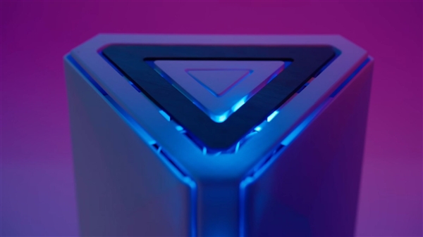 真大神！中国女玩家打造三合一游戏主机：PS5、Xbox Series S、Switch 2首次合体