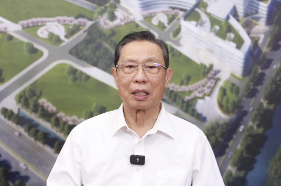 钟南山：AI不是取代医生 而是为老百姓解决看病贵看病难的问题