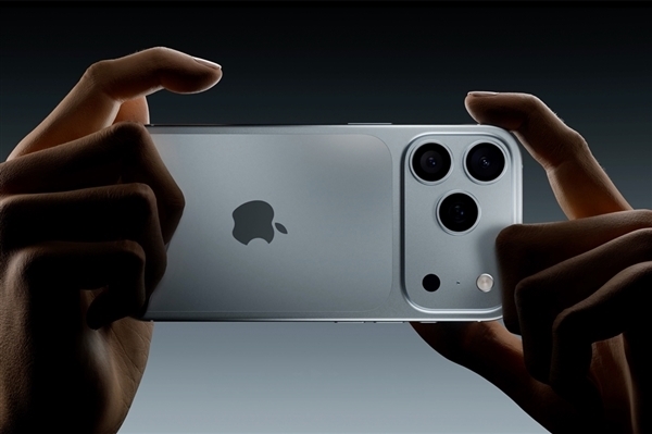 苹果新机节奏大改：iPhone 18明年发布！iPhone 18 Pro系列/折叠屏9月见